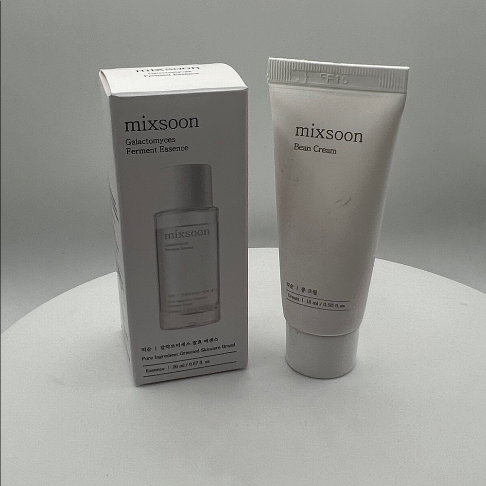 Mixsoon Bean Cream and Galactomyces Ferment Essence Set